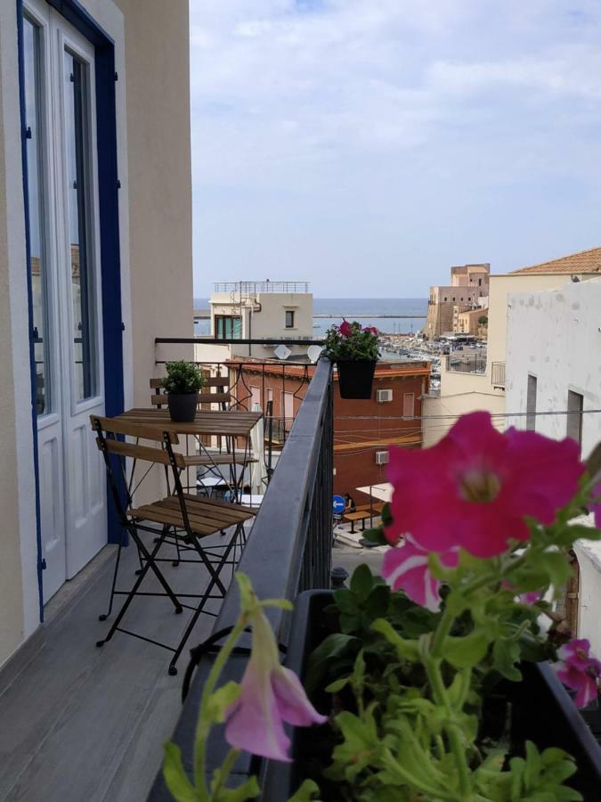 Marina Blu Rooms Castellammare del Golfo Exteriör bild